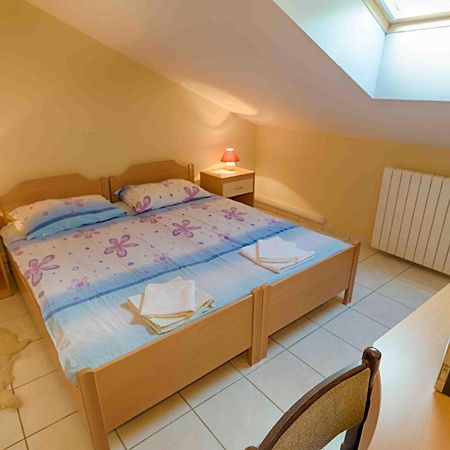 Apartmán Ariela At The Beach Stara Novalja Exteriér fotografie