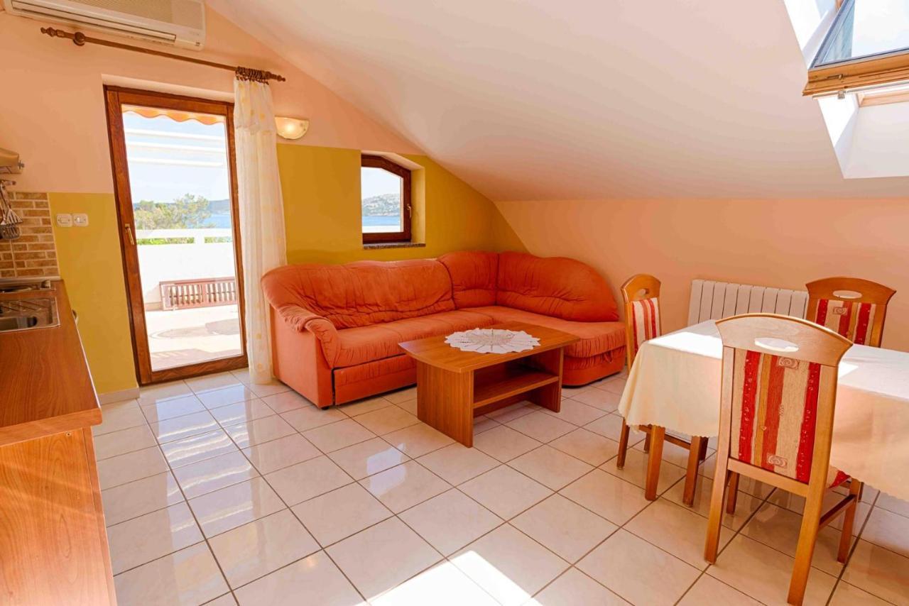Apartmán Ariela At The Beach Stara Novalja Exteriér fotografie