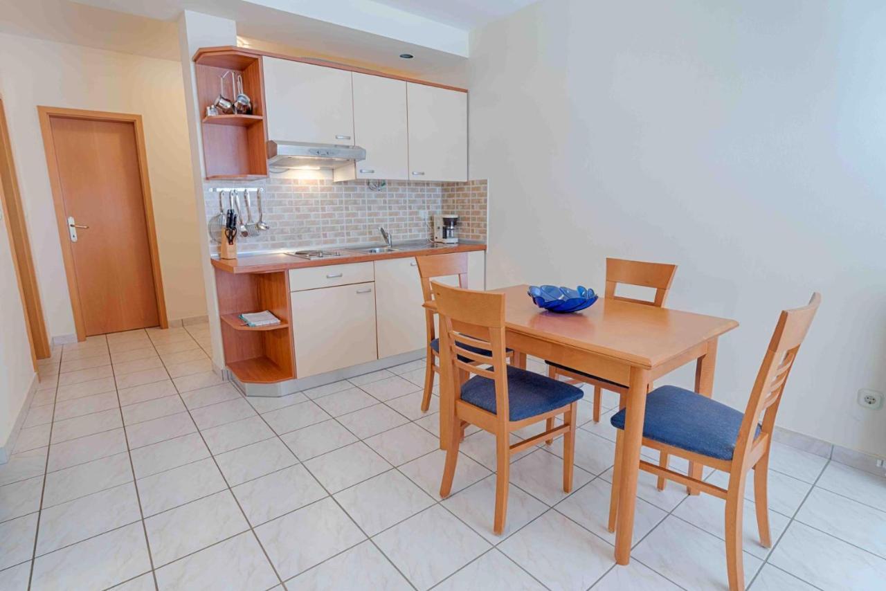 Apartmán Ariela At The Beach Stara Novalja Exteriér fotografie