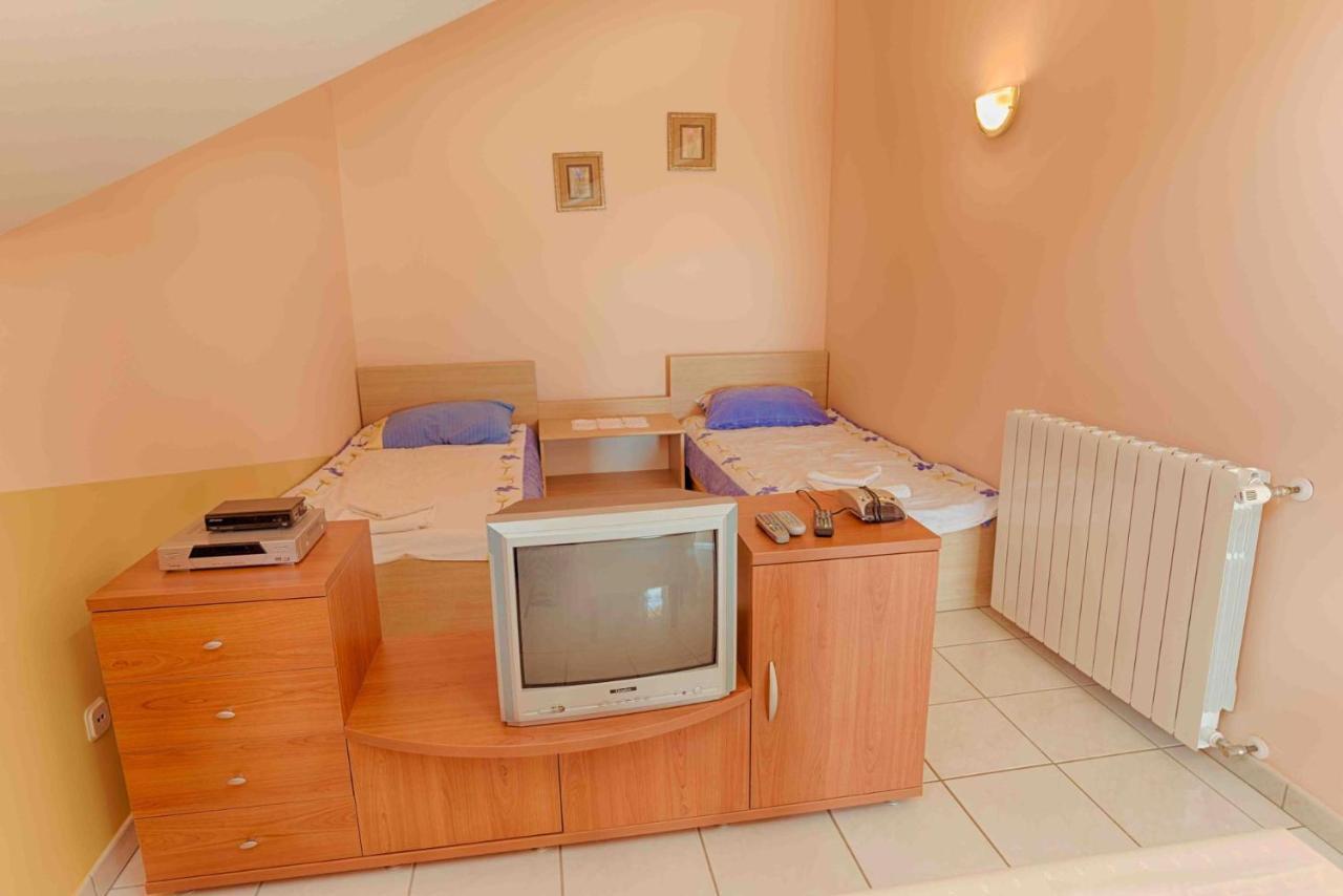 Apartmán Ariela At The Beach Stara Novalja Exteriér fotografie