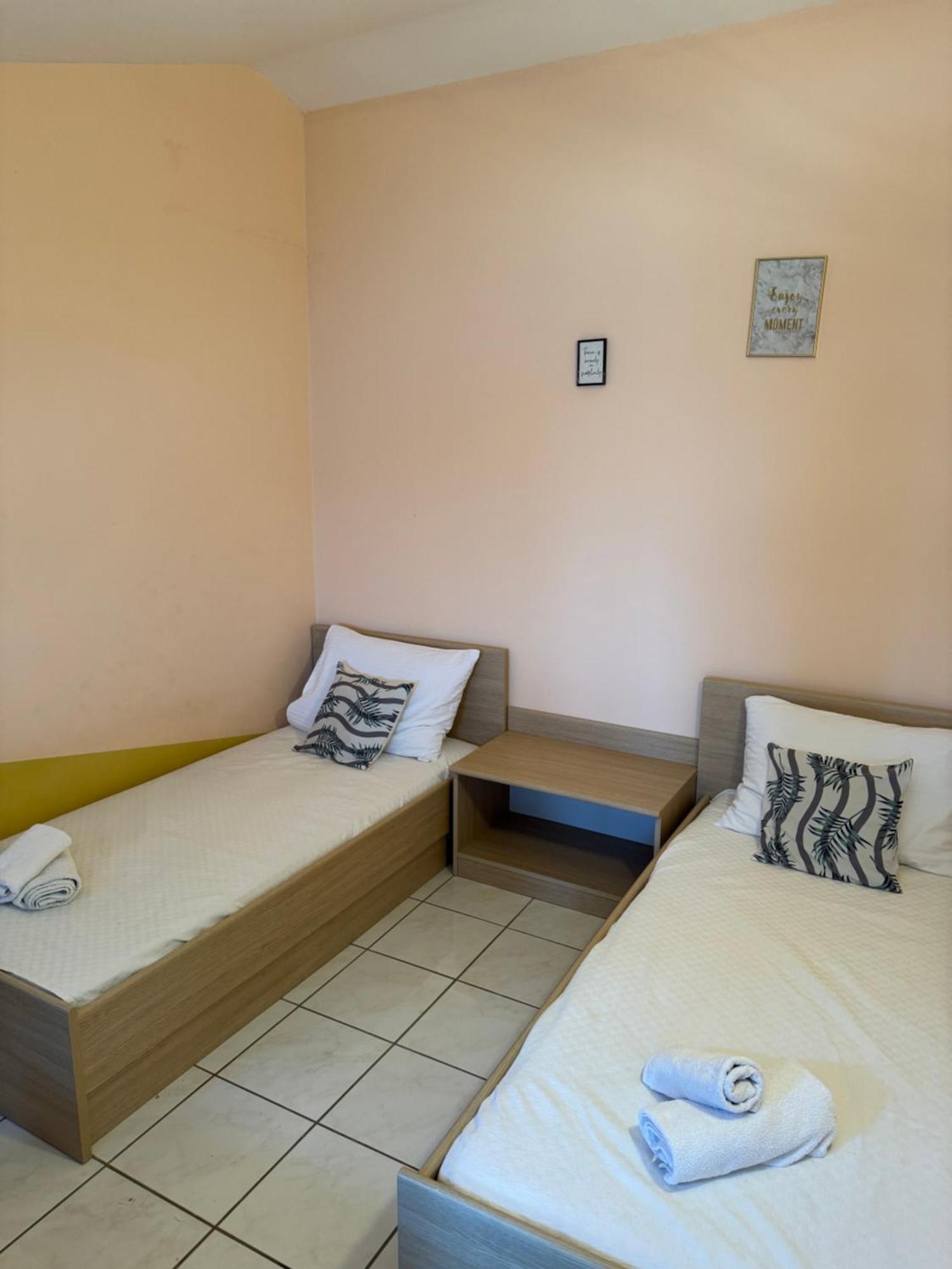 Apartmán Ariela At The Beach Stara Novalja Exteriér fotografie